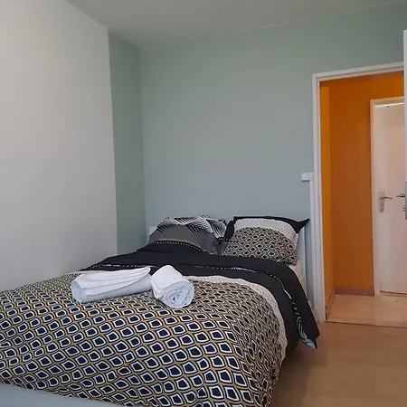 Apartment 3 8 Personnes 24h Du Mans Gp Oasis Antares Buleri Jump Le Mans